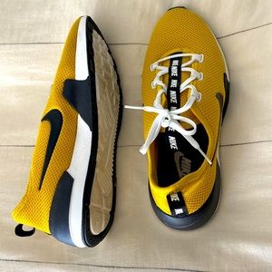 Womens Nike yellow gold black